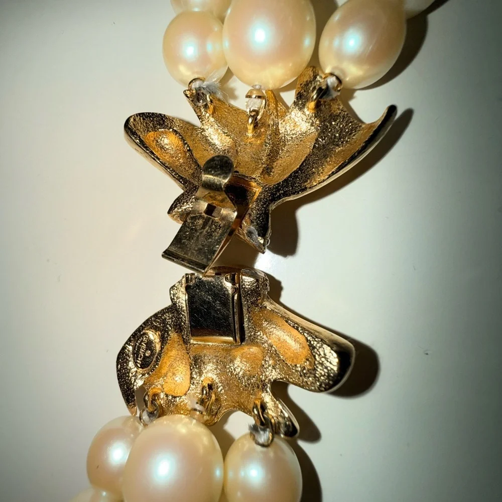 Givenchy Vintage EUC Classic Triple Strand Faux pearl Necklace - Picture 7 of 8